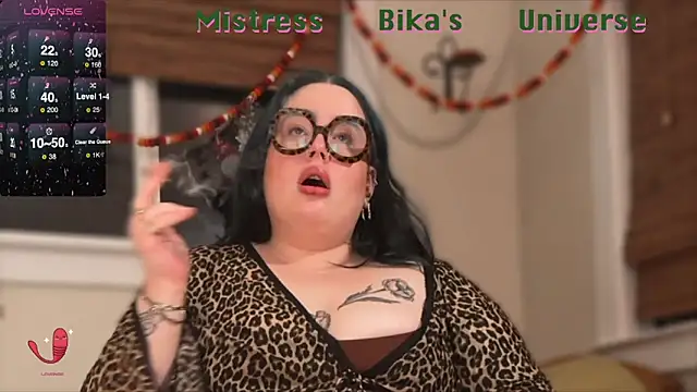 Snapshot of MissBika chatting on 15, 2, 2025 MissBika online show from 15, 2, 2025