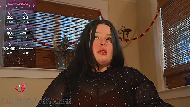 Snapshot of MissBika chatting on 11, 3, 2025 MissBika online show from 11, 3, 2025