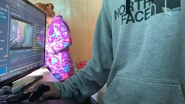 Snapshot of isissun03 chatting on 4, 2, 2026 isissun03 online show from 4, 2, 2026