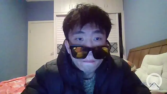 Snapshot of shuai321 chatting on 5, 2, 2025 shuai321 online show from 5, 2, 2025