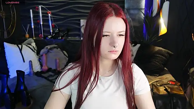 Lily Moonlight online show from 9, 4, 2026