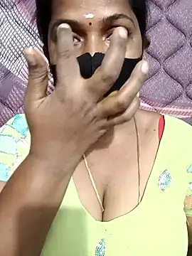 Snapshot of Renuma chatting on 13, 2, 2026 Renuma online show from 13, 2, 2026