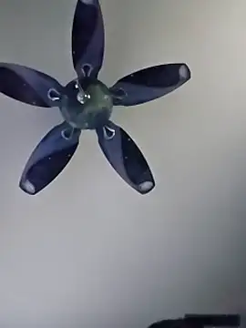 Snapshot of honeymex chatting on 18, 9, 2025 honeymex online show from 18, 9, 2025