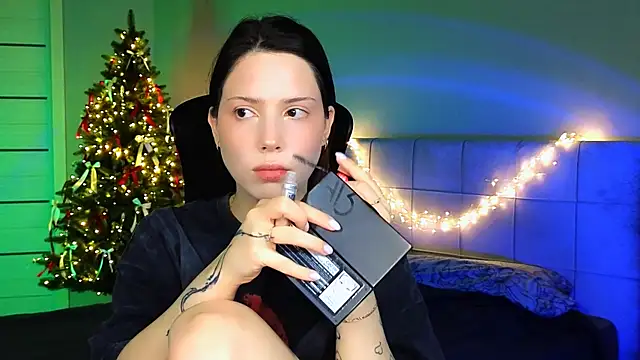 Stacy Gonzales  online show from 7, 1, 2025