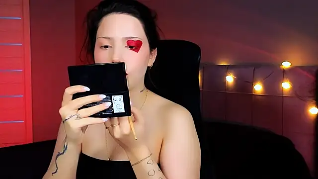 Stacy Gonzales  online show from 14, 2, 2025