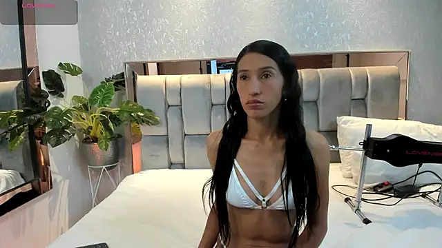 RoseTaylor   online show from 17, 10, 2025