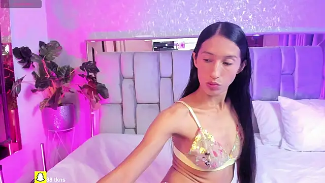 RoseTaylor   online show from 11, 4, 2026