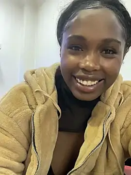 Snapshot of zendaya_wilson chatting on 9, 12, 2024 zendaya wilson online show from 9, 12, 2024