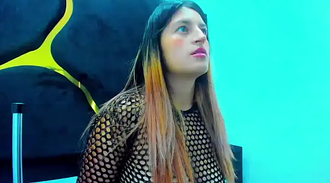 GiaRoussel online show from 22, 2, 2025