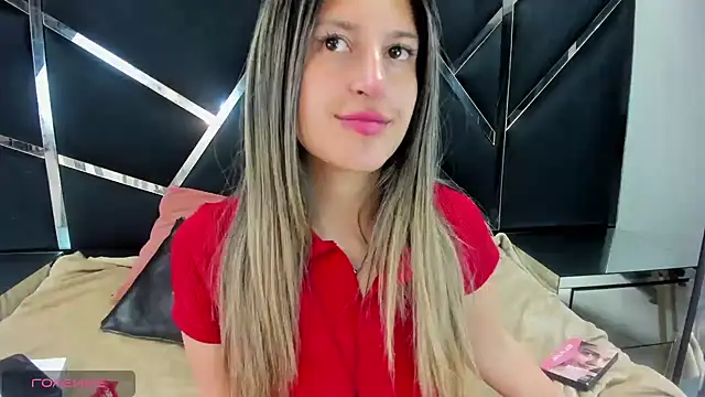 GiaRoussel online show from 28, 10, 2025