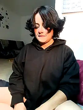 Lin-cute online show from 22, 1, 2025