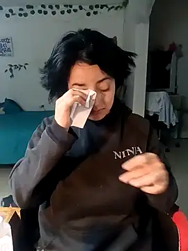 Lin-cute online show from 12, 2, 2025