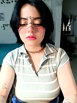 Lin-cute online show from 16, 2, 2025