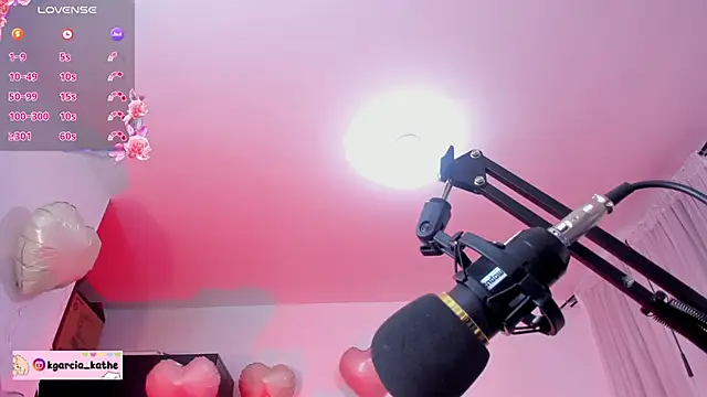 Lin-cute online show from 9, 11, 2025