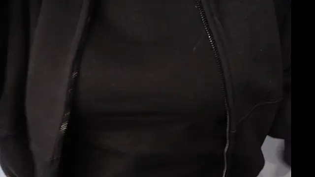 Snapshot of JenniLowen chatting on 18, 3, 2025 JenniLowen online show from 18, 3, 2025