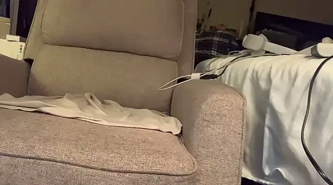 Snapshot of skatebored chatting on 15, 12, 2024 skatebored online show from 15, 12, 2024