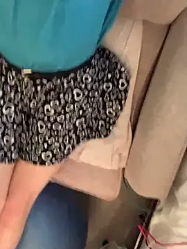 Snapshot of skatebored chatting on 1, 1, 2025 skatebored online show from 1, 1, 2025