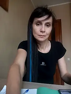 Francenia lolis online show from 24, 10, 2025