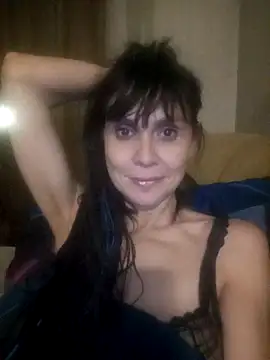 Francenia lolis online show from 17, 3, 2026