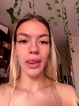 -Sexy Barbie- online show from 7, 10, 2025