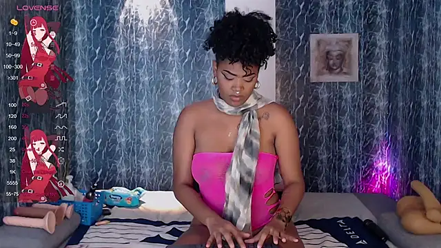 Snapshot of ebonyciaraqueen chatting on 19, 11, 2025 ebonyciaraqueen online show from 19, 11, 2025