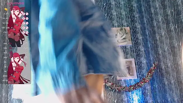 Snapshot of ebonyciaraqueen chatting on 13, 12, 2025 ebonyciaraqueen online show from 13, 12, 2025