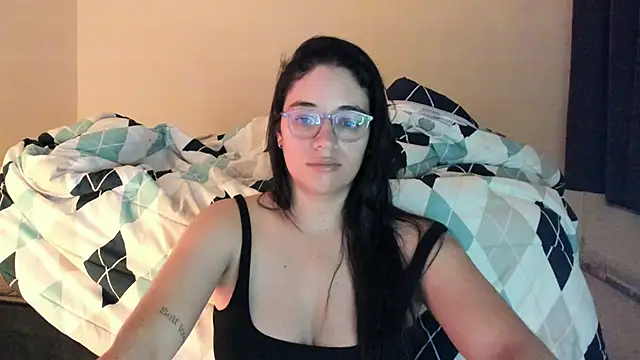 Snapshot of atenas_05_ chatting on 29, 5, 2026 atenas 05 online show from 29, 5, 2026