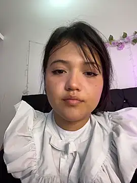 alisson carolina73 online show from 7, 2, 2026