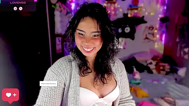 kiki cavilll online show from 12, 12, 2024