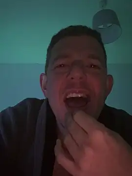 Snapshot of mrwright878787 chatting on 10, 3, 2025 mrwright878787 online show from 10, 3, 2025