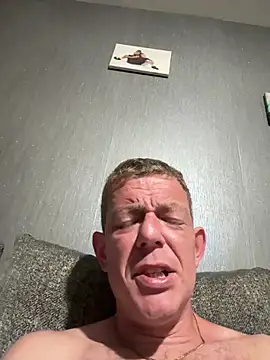 Snapshot of mrwright878787 chatting on 28, 5, 2026 mrwright878787 online show from 28, 5, 2026
