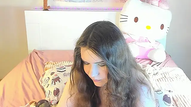 kuraii1  online show from 7, 2, 2025