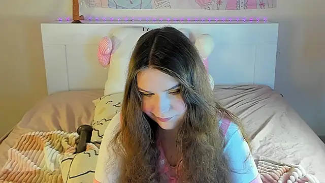 kuraii1  online show from 9, 2, 2025