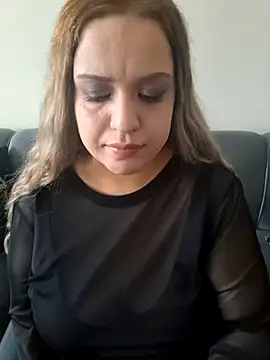 cansuozell online show from 26, 10, 2025