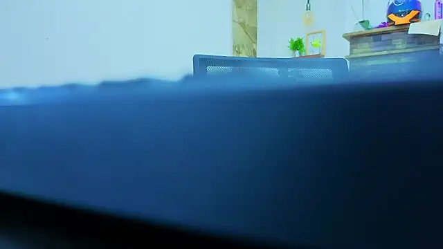 dulce celeste15 online show from 25, 3, 2026