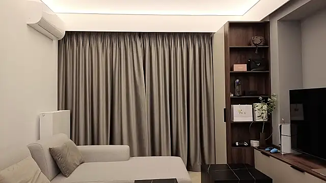 IrisNoire online show from 14, 2, 2026