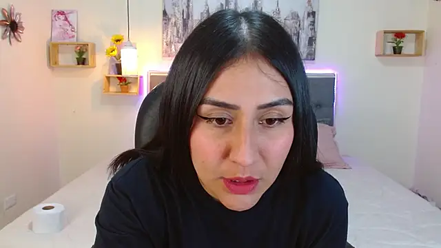 Snapshot of mia_aira chatting on 9, 9, 2025 mia aira online show from 9, 9, 2025