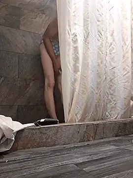 Snapshot of Puusy780 chatting on 5, 11, 2025 Puusy780 online show from 5, 11, 2025