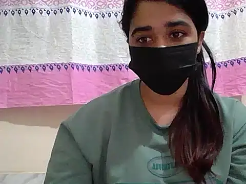 Snapshot of A-pusparani chatting on 28, 4, 2026 A-pusparani online show from 28, 4, 2026