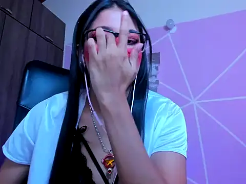  ALLYSON18  online show from 10, 1, 2026