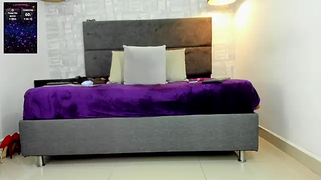 missnatash online show from 27, 1, 2025