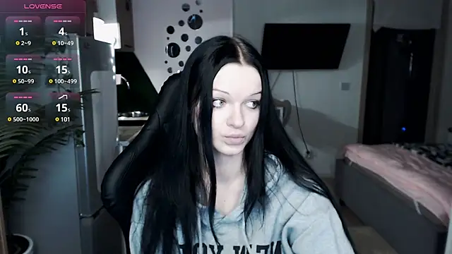 illililliilli online show from 18, 1, 2025