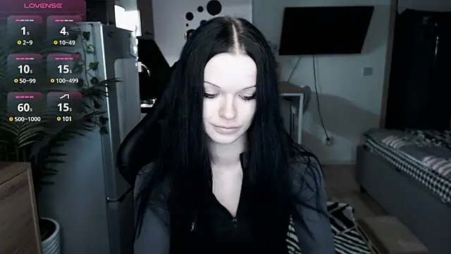 illililliilli online show from 23, 1, 2025