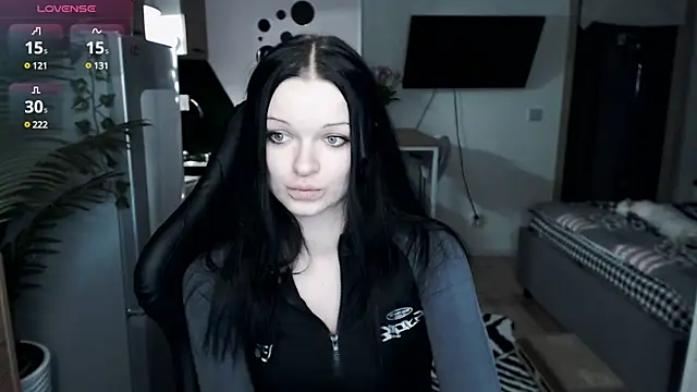 illililliilli online show from 23, 1, 2025