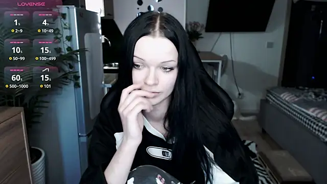 illililliilli online show from 26, 1, 2025