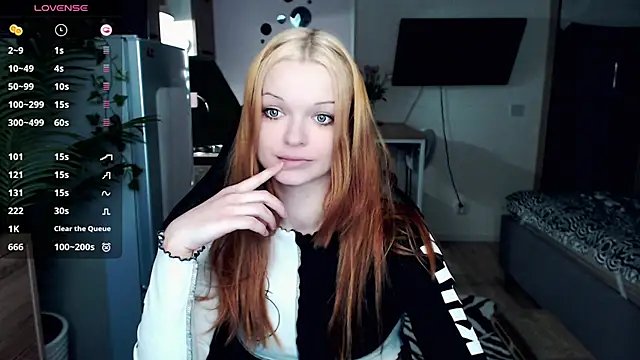 illililliilli online show from 22, 3, 2025