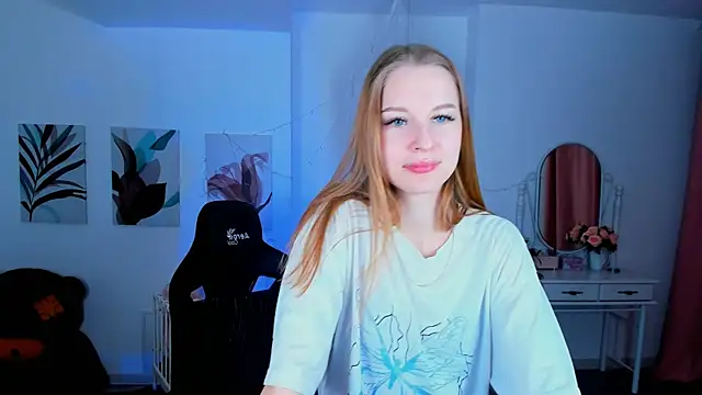 CuteMousee online show from 7, 12, 2024