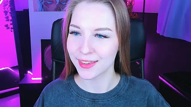 CuteMousee online show from 12, 12, 2024