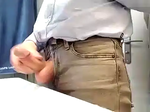 Snapshot of Veinedur chatting on 27, 11, 2025 Veinedur online show from 27, 11, 2025