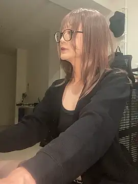 Snapshot of mel__mel chatting on 1, 10, 2025 mel  mel online show from 1, 10, 2025